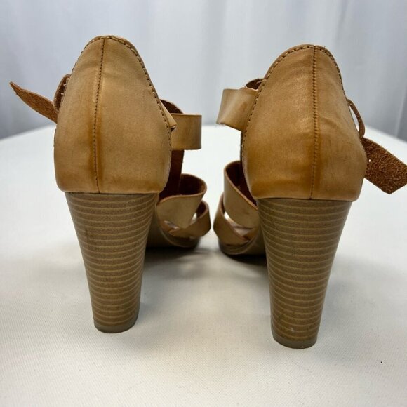 Apt. 9 Womens Strappy Sandals Tan Open Toe High Heel Stacked Buckle 8.5 M - Picture 2 of 9